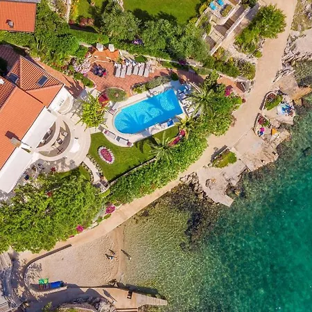 Palace Clara 6 Island Krk By Apartman Malinska